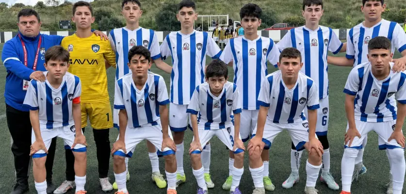 U15